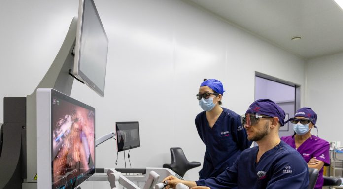 Cina: a Harbin si producono apparecchiature mediche di fascia alta (3)
