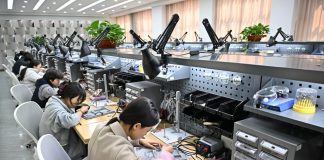 Cina: Qingdao Preschool Education College introduce corso di gioielleria (3)