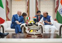 Crosetto incontra l’omologo indiano Singh “Approfondita cooperazione nel settore della difesa”