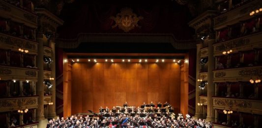 Alla Scala il concerto organizzato dall’Esercito a sostegno di Fondazione Umberto Veronesi ETS