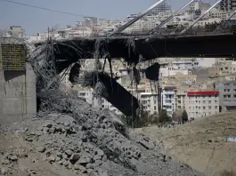 مباحثات لوقف إطلاق النار في إيران لمدة 45 يوما قبل تصعيد محتمل