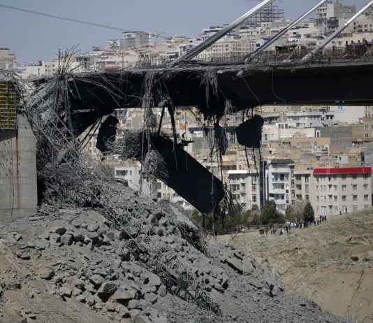 Guerra in Iran, si tratta su tregua di 45 giorni