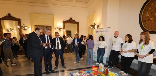 Napoli celebra la Giornata Mondiale del Libro e del Diritto d’Autore, Manfredi “La lettura forma cittadini consapevoli”