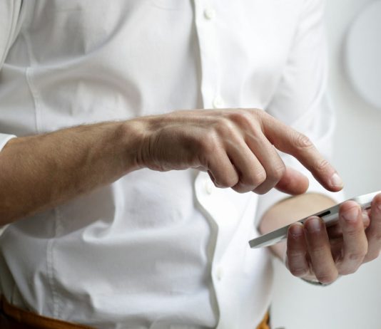 Come monitorare i consumi energetici con app e strumenti digitali monitoraggio via smartphone