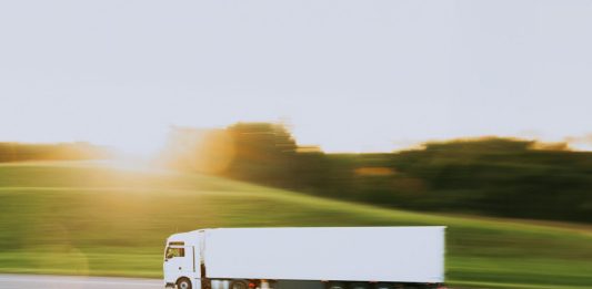 Sciopero degli autotrasportatori siciliani, la protesta non si ferma / Video