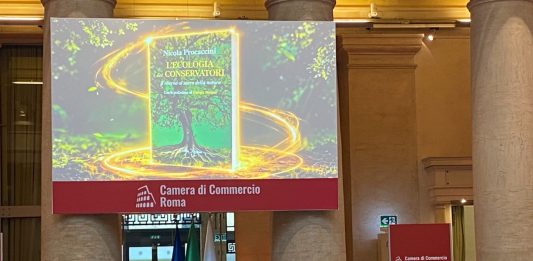 Procaccini presenta il manifesto ecologista “Un altro ambientalismo è possibile” / Video