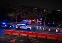 Attentato contro Trump, presidente Usa è salvo. Arrestato un uomo. Il Tycoon “Il mio è un lavoro pericoloso”