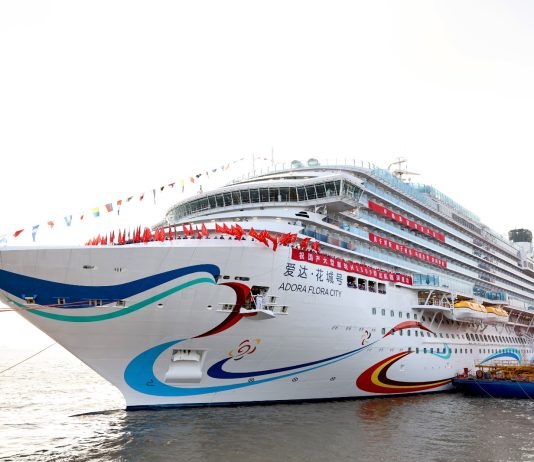 La seconda grande nave da crociera prodotta in Cina comincia la prima prova in mare