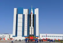 La Cina si prepara a lanciare la navicella spaziale con equipaggio Shenzhou-23 (1)