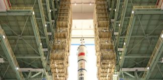 La Cina si prepara a lanciare la navicella spaziale con equipaggio Shenzhou-23 (2)