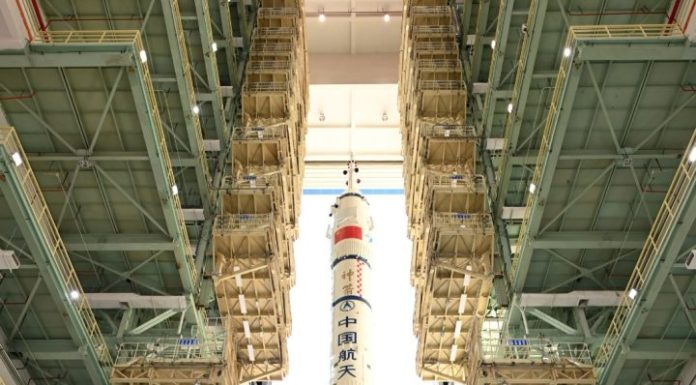 La Cina si prepara a lanciare la navicella spaziale con equipaggio Shenzhou-23 (2)