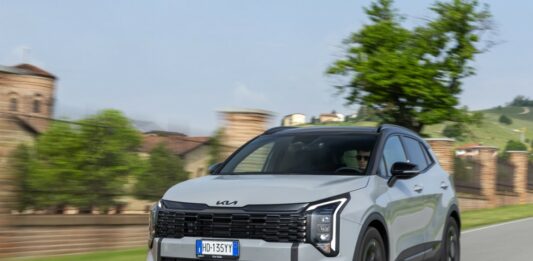 Kia Sportage si rinnova con la motorizzazione Trifuel