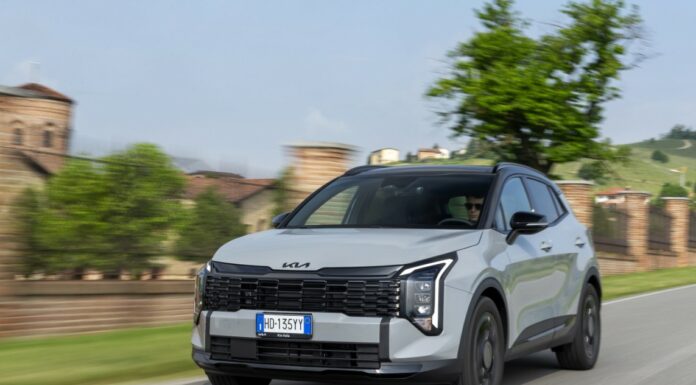 Kia Sportage si rinnova con la motorizzazione Trifuel