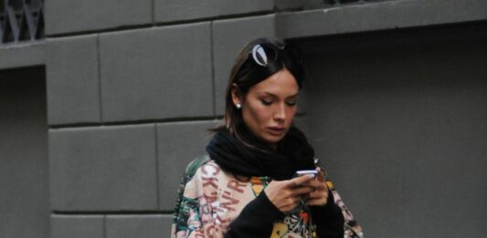 Su radio e tv italiane si parla di Nicole Minetti ogni 25 minuti