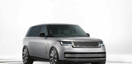Nuova Range Rover SV Ultra, lusso e tecnologia audio