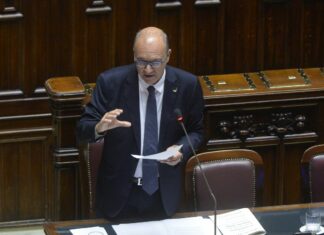 Dispersione scolastica in Italia per la prima volta sotto la media europea