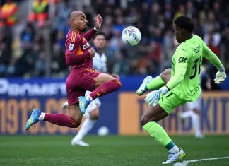 Rimonta last minute, la Roma vince 3-2 a Parma e sogna la Champions