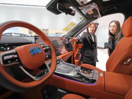Cina, in crescita ad aprile produzione e vendita di veicoli elettrici e ibridi