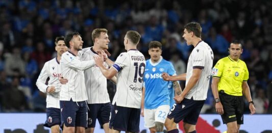 Napoli ko contro il Bologna, rinviata la qualificazione Champions