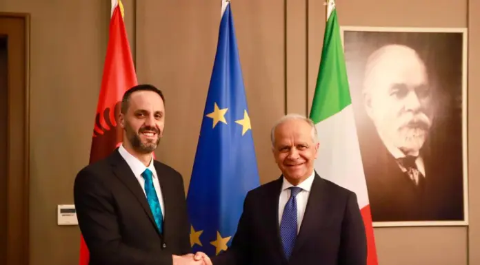 Piantedosi a Tirana incontra l’omologo albanese “Ottima collaborazione”