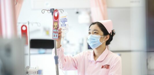 Cina, numero di infermieri cresciuto del 29% in 5 anni