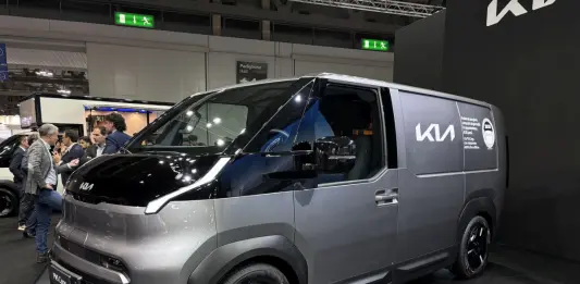 Successo per Kia PV5 Cargo, veicolo elettrico con componenti modulari