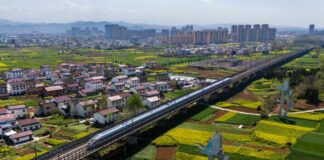Cina, investimenti nel settore ferroviario in aumento del 3,2% nei primi 4 mesi