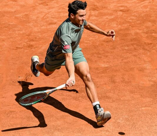 Darderi non smette di sognare, batte Jodar e vola in semifinale a Roma