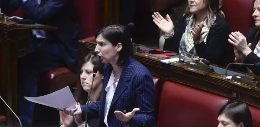 Schlein “Governo Meloni vive chiuso nel palazzo, no a larghe con intese con FI”