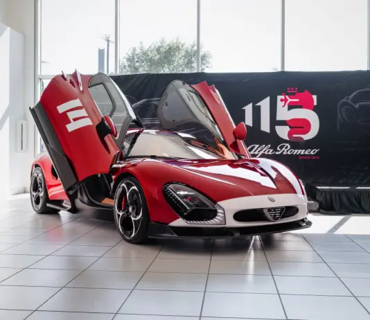 Alfa Romeo 33 Stradale conquista due continenti