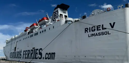 Bari, le navi diventano spazi culturali ed educativi con Ventouris Ferries