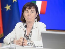 Famiglia, Roccella “Preservare eccezione italiana da cultura della post-modernità”