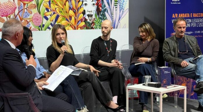 Gruppo FS, a Torino presentato il libro “Viaggiare con leggerezza”