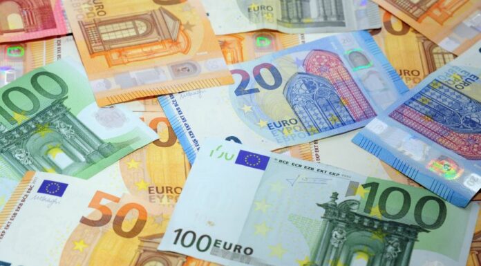 Ad aprile in crescita i prestiti a famiglie e imprese