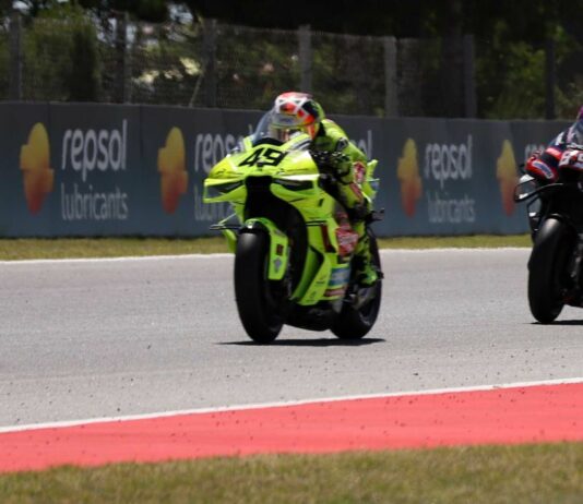 Tra incidenti e bandiere rosse, Di Giannantonio vince il Gp di Catalogna