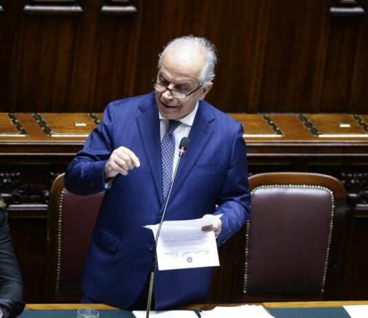 Modena, Piantedosi “No terrorista ma sbagliato parlare di gesto isolato di un folle”