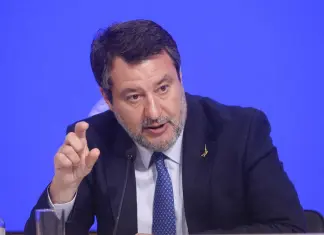 Salvini “Proposta di legge su revoca cittadinanza a chi delinque”