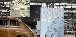 Stellantis, omaggio all’Heritage Hub per 70 anni della Fiat 600 Multipla