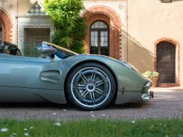 Pirelli, con il Cyber Tyre 1.500 chilometri al volante della Pagani Utopia