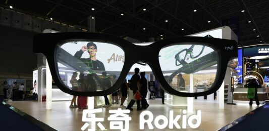Cina, forte aumento di vendite nei settori legati all’IA