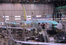 Cina, il ministero del Commercio annuncia l’acquisto di 200 Boeing