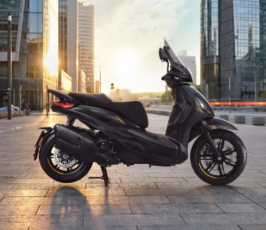 Piaggio Beverly festeggia 25 anni con l’edizione speciale 25th Anniversary