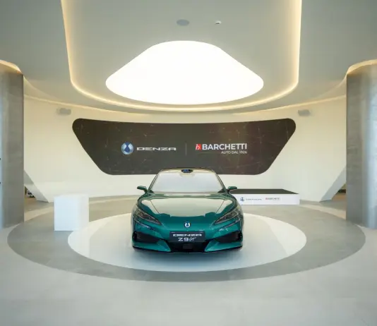 Denza inaugura a Bologna il primo showroom in Italia insieme al Gruppo Barchetti