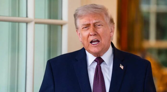 Iran, Trump “Negoziati procedono ordinati e costruttivi, tempo è da nostra parte”