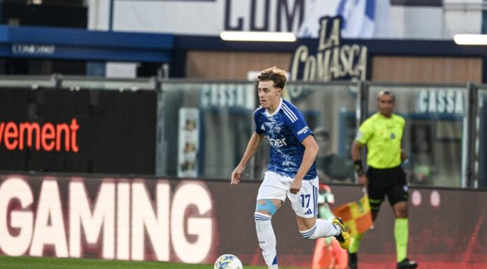 Il Como piega 4-1 la Cremonese e vola in Champions