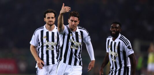 Vlahovic non basta alla Juve: pari nel derby, sarà Europa League