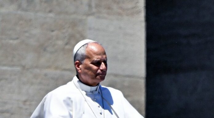 Papa Leone XIV “Assistiamo a preoccupante riabilitazione della guerra”