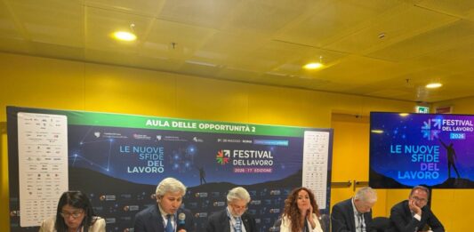 FonARCom, in un libro l’equivalenza delle tutele nei contratti collettivi
