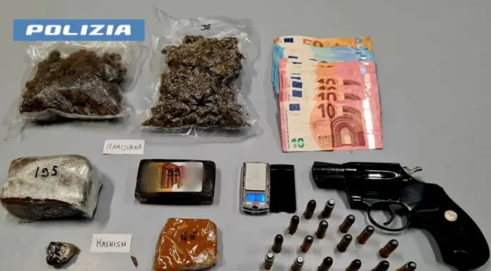 Droga, armi ed estorsioni a Reggio Calabria. Maxi blitz con 32 arresti