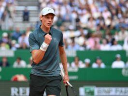 Sinner al secondo turno al Roland Garros, Tabur ko in tre set